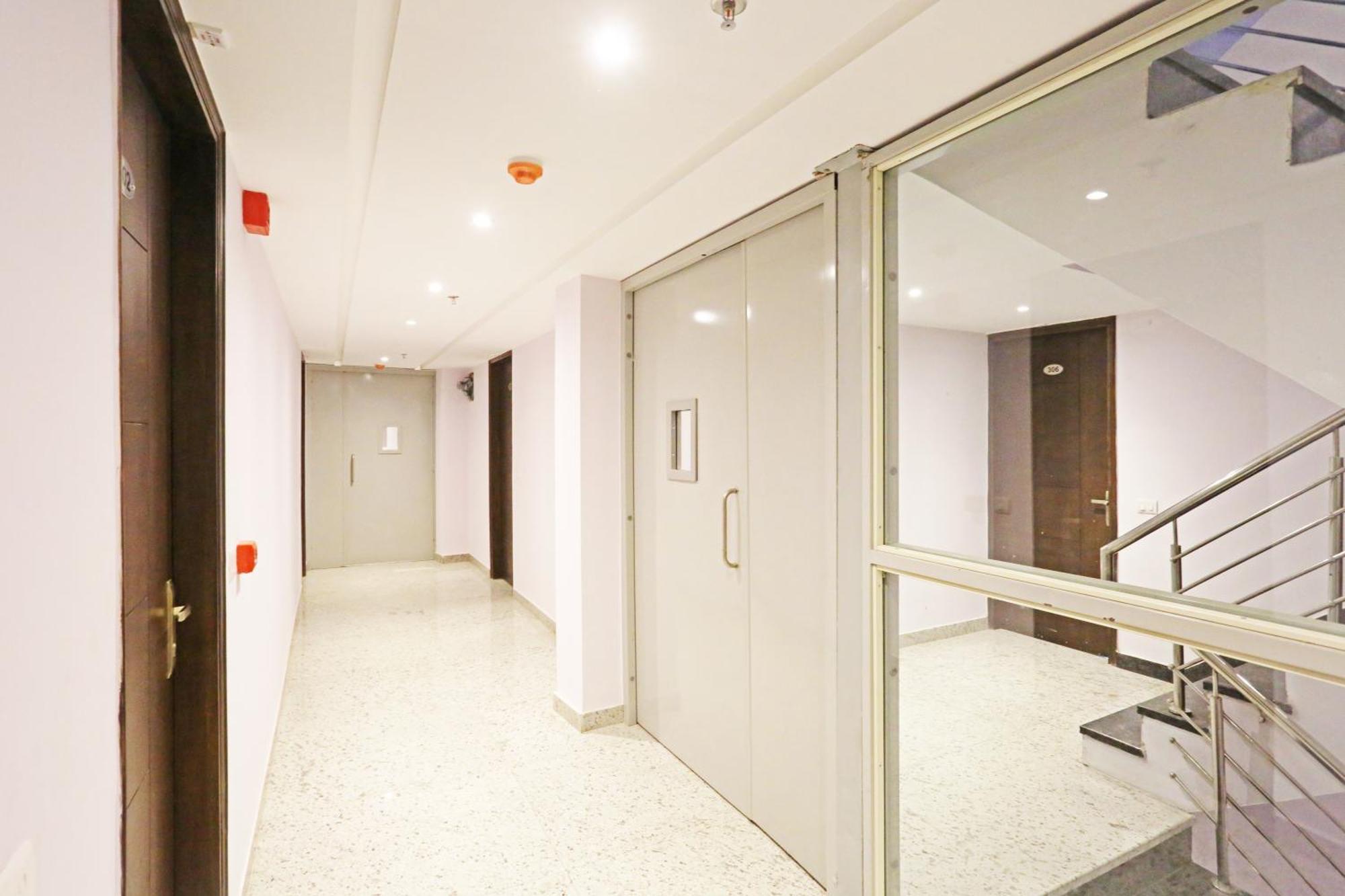 Frankstay By Hotel Mayfair Newly Built - New Delhi Exterior foto